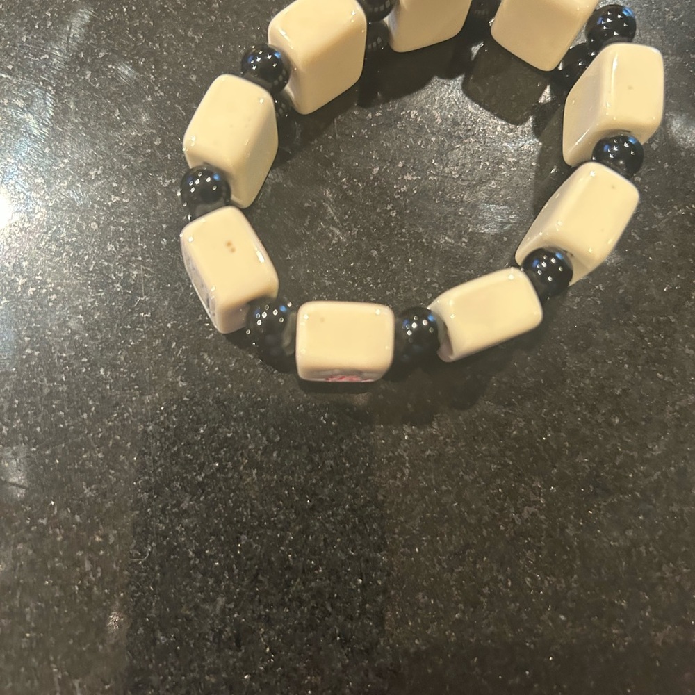 Vintage Mahjong Tile Stretch Bracelet with Black Beads - Picture 4 of 5
